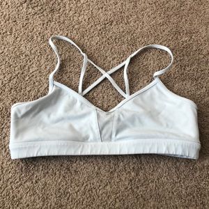 ALO yoga goddess bra white M